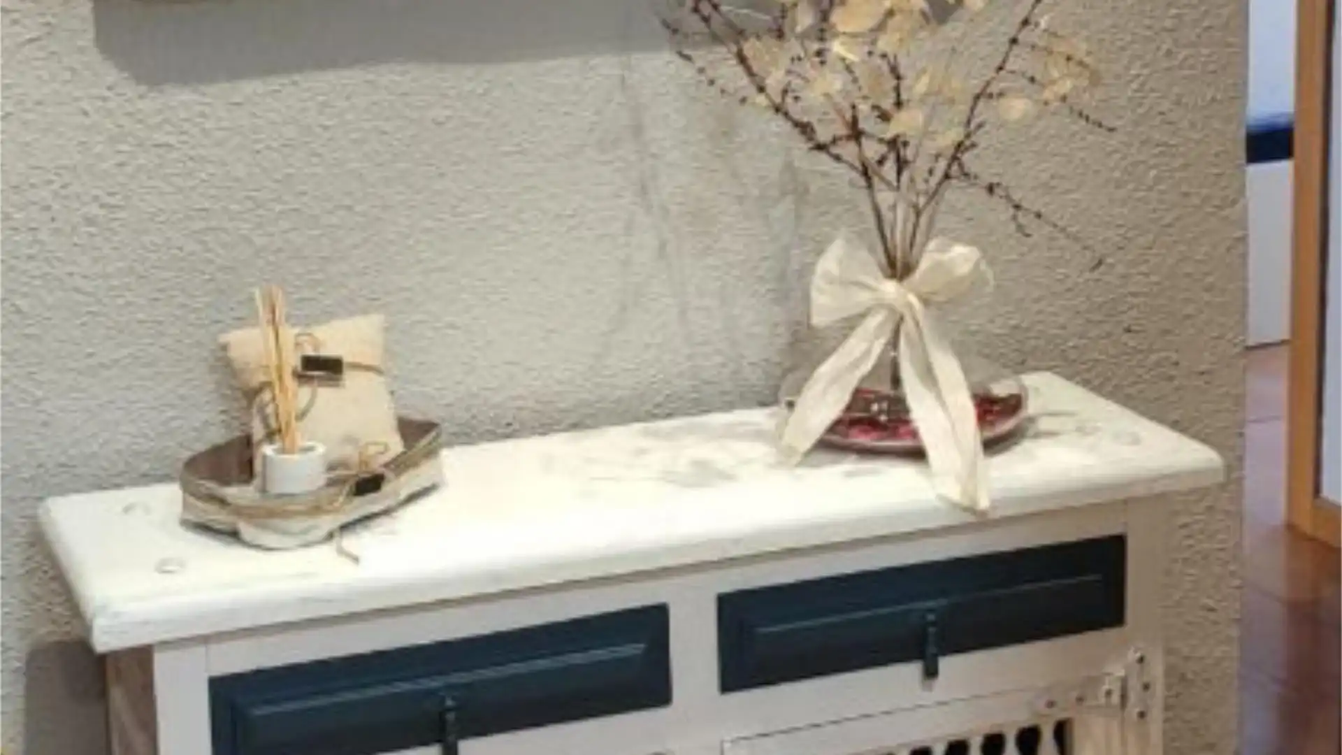 Vista exterior de Piso de alquiler en Salamanca Capital con Calefacción, Parquet y Amueblado