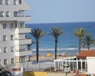 Vista exterior de Pis de lloguer en Peñíscola / Peníscola amb Terrassa, Piscina i Balcó