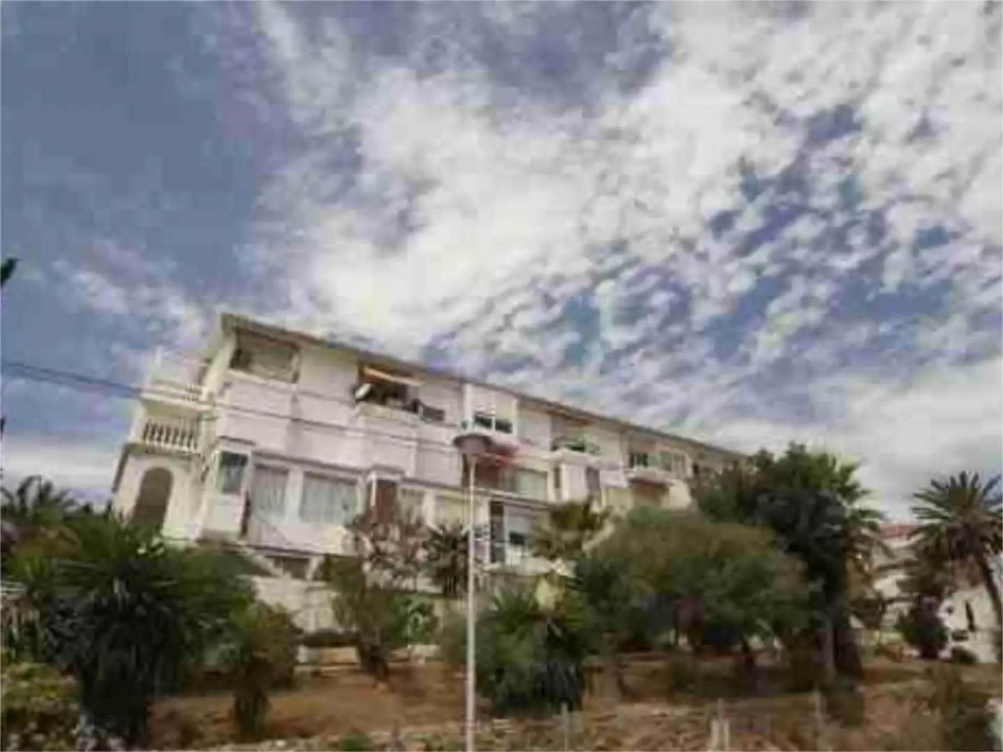 Wohnung zur Miete in Urbanización Amberes, 1, Urbanización Santa Rosa Außenansicht von Wohnung zur Miete in Torrox mit Privatgarten, Schwimmbad und Möbliert
