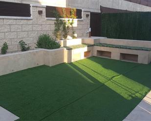 Terrassa de Casa o xalet en venda en Velilla de San Antonio amb Terrassa, Piscina i Balcó