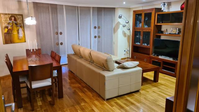 Piso en Alquiler en Carrer de Cerdà de Tallada, 2A en Plaza Illes Columbretes