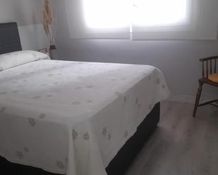 Pis per a compartir a Avinguda de Marià Fortuny, 50, Llevant Dormitori de Pis per a compartir en Reus amb Parquet, Terrassa i Moblat