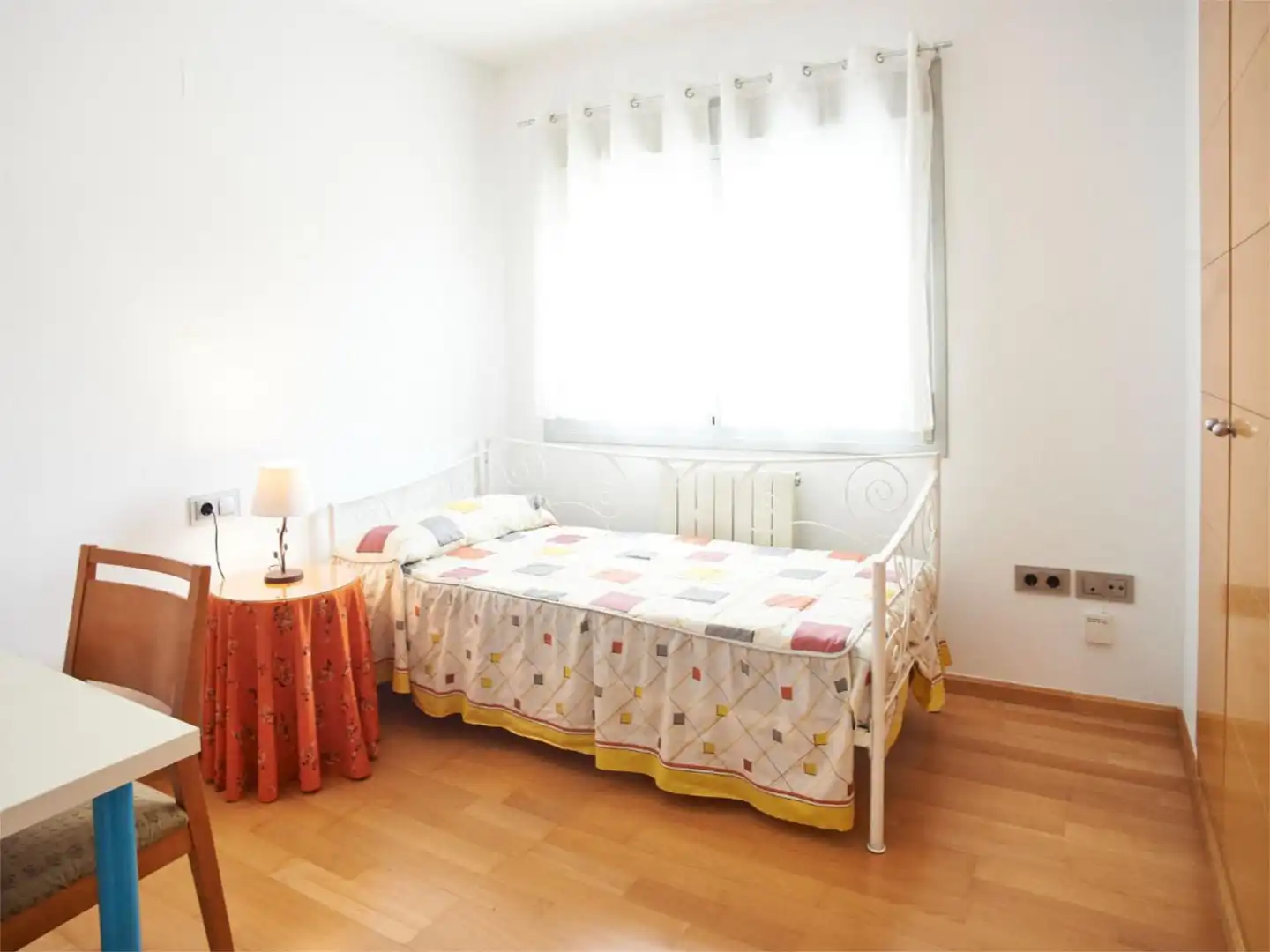 Habitación de Piso de alquiler en Armilla con Aire acondicionado, Calefacción y Parquet
