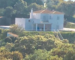 Vista exterior de Casa adosada en venda en Castilblanco de los Arroyos amb Calefacció, Jardí privat i Terrassa