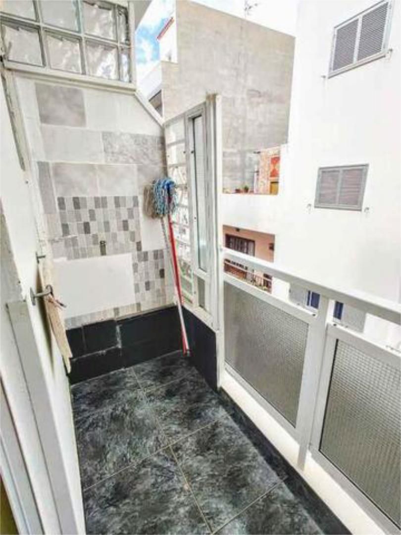 Bathroom of Apartment for sale in Arona