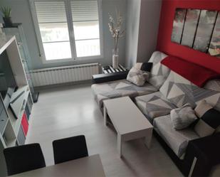 Living room of Flat for sale in Azuqueca de Henares  with Air Conditioner, Heating and Parquet flooring