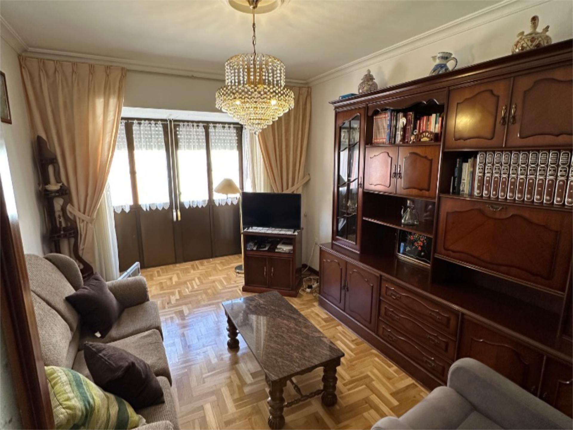 Sala d'estar de Pis en venda en Gijón 