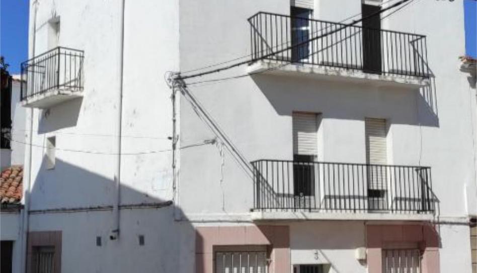 Foto 1 de Casa adosada en venda a Calle General Margallo, 3, Zarza de Montánchez, Cáceres