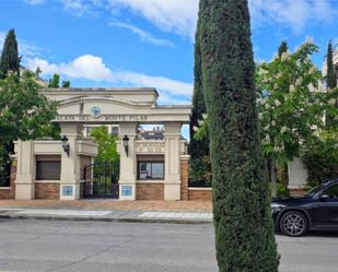 Vista exterior de Pis de lloguer en Majadahonda amb Aire condicionat, Calefacció i Jardí privat