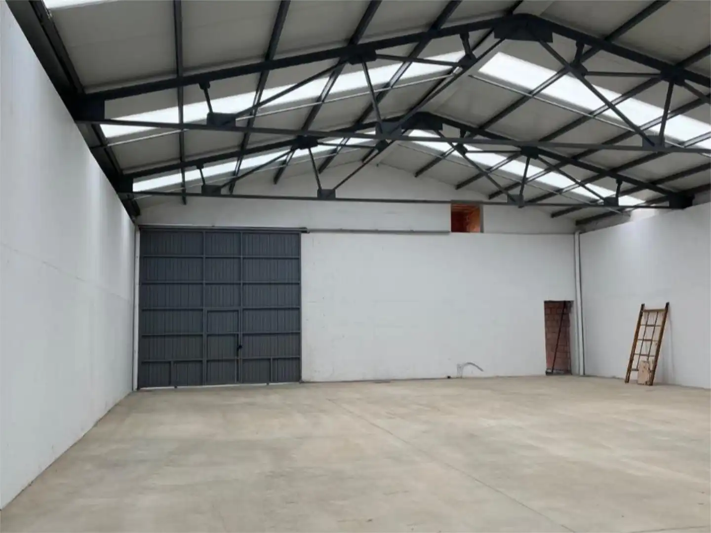 Büro zum Verkauf in Carretera de Sonseca, Orgaz Außenansicht von Büro zum Verkauf in Orgaz