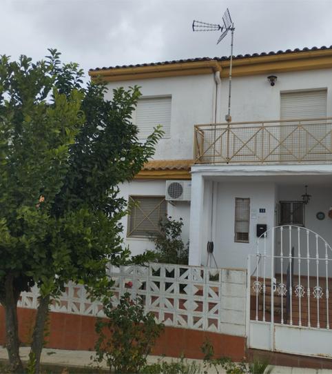 Photo 2 of Single-family semi-detached for sale in Avenida Mancha, 40, Saceruela, Ciudad Real