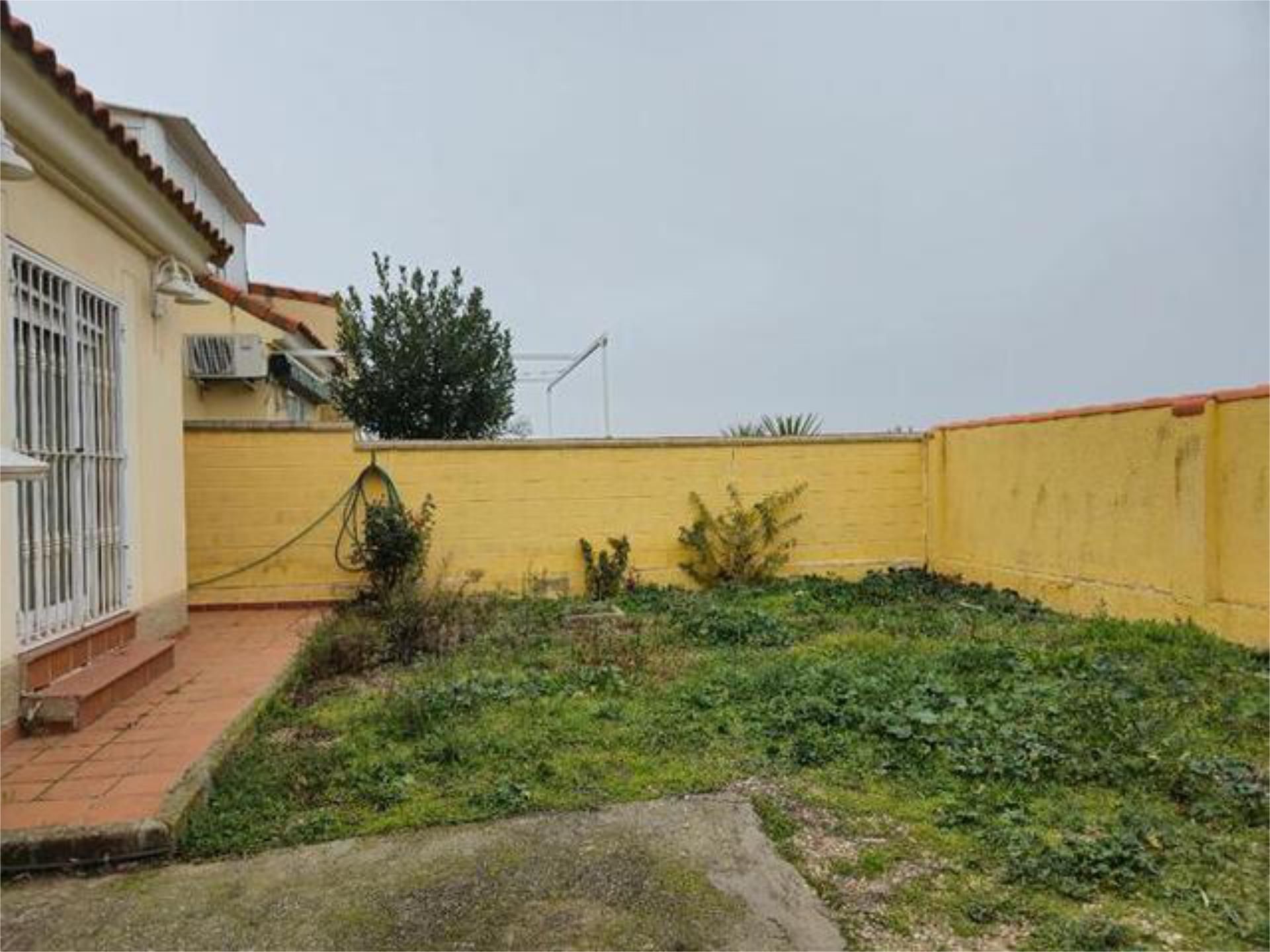 Einfamilien-Reihenhaus miete in Bargas