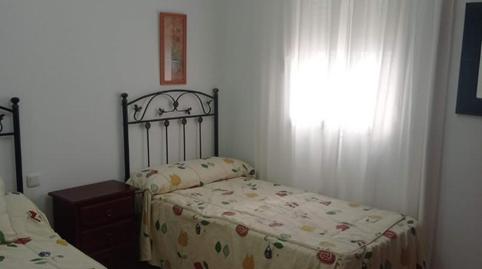 Piso de alquiler en Calle Pargo, 2, Santuario, Cádiz - imagen 5 Foto 5 de Piso de alquiler en Calle Pargo, 2, Santuario, Cádiz