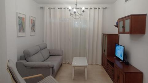 Piso de alquiler en Calle Pargo, 2, Santuario, Cádiz - imagen 3 Foto 3 de Piso de alquiler en Calle Pargo, 2, Santuario, Cádiz