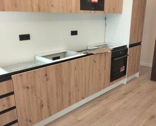 Cuina de Apartament en venda en Aranjuez amb Calefacció i Traster