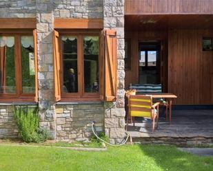 Garden of Single-family semi-detached to rent in Alp  with Heating, Private garden and Parquet flooring