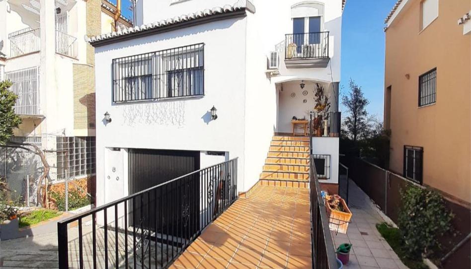 Casa o xalet en venda a Avenida del Carmen, 33, Cúllar Vega, Granada - imatge 1 Foto 1 de Casa o xalet en venda a Avenida del Carmen, 33, Cúllar Vega, Granada