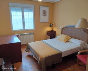 Bedroom of Single-family semi-detached to share in Guadalajara Capital  with Air Conditioner, Heating and Private garden
