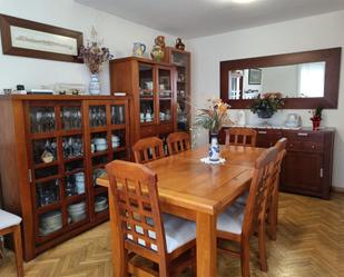 Dining room of Single-family semi-detached for sale in  Toledo Capital  with Air Conditioner, Heating and Parquet flooring