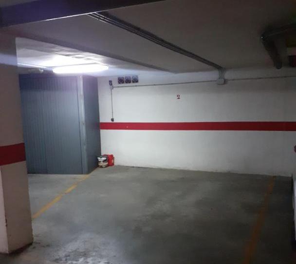 Foto 1 de Garatge de lloguer a Calle San Ramón, 30, San Cayetano, Granada