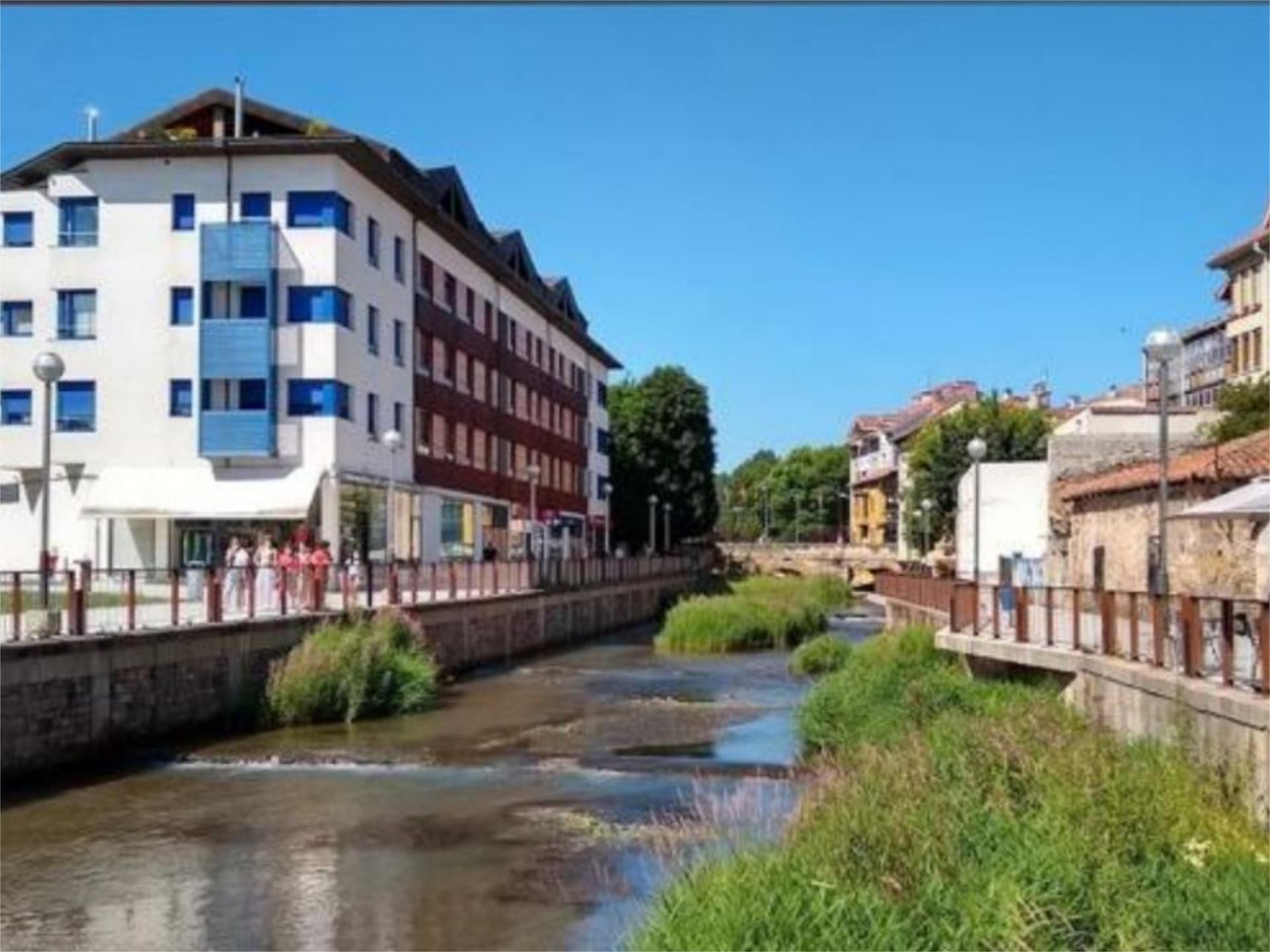 Exterior view of Flat for sale in Reinosa  with Heating, Parquet flooring and Terrace