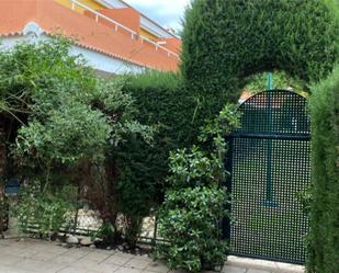 Garden of Single-family semi-detached for sale in Els Poblets  with Air Conditioner, Heating and Private garden