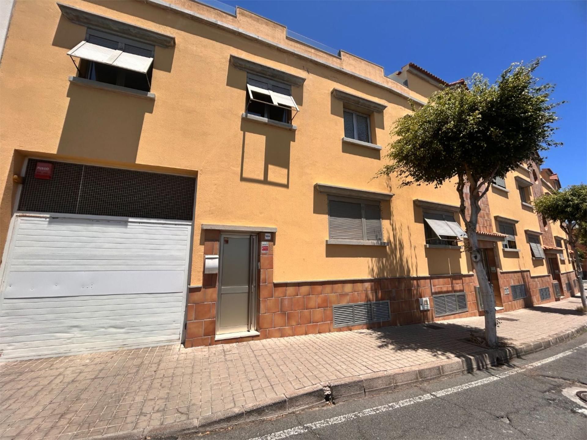 Exterior view of Flat for sale in Telde  with Storage room, Furnished and Video intercom