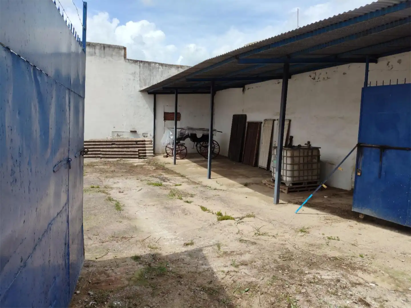 Urbanizable en venta en Calle Callejón de las Vacas, 17, Cantillana Urbanizable en venta en Cantillana