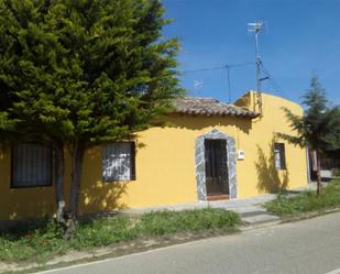 Exterior view of Planta baja for sale in Cuenca de Campos  with Heating, Private garden and Microwave