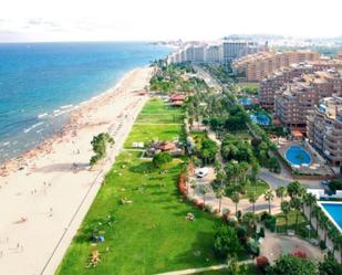 Vista exterior de Pis en venda en Oropesa del Mar / Orpesa amb Aire condicionat, Terrassa i Piscina