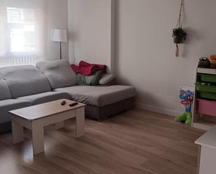 Sala d'estar de Pis en venda en Zamora Capital  amb Aire condicionat i Balcó