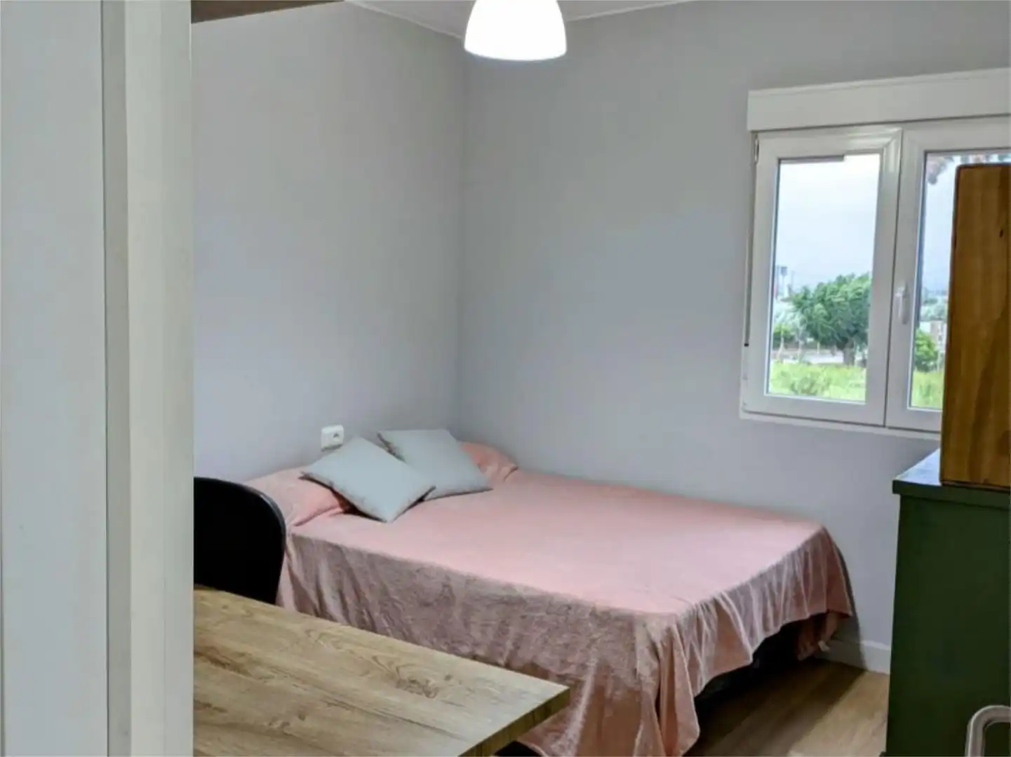Wohnung zum Verkauf in Calle Alcora S N 83, 10, Estación - Universidad Schlafzimmer von Wohnung zum Verkauf in Castellón de la Plana / Castelló de la Plana mit Klimaanlage, Privatgarten und Terrasse