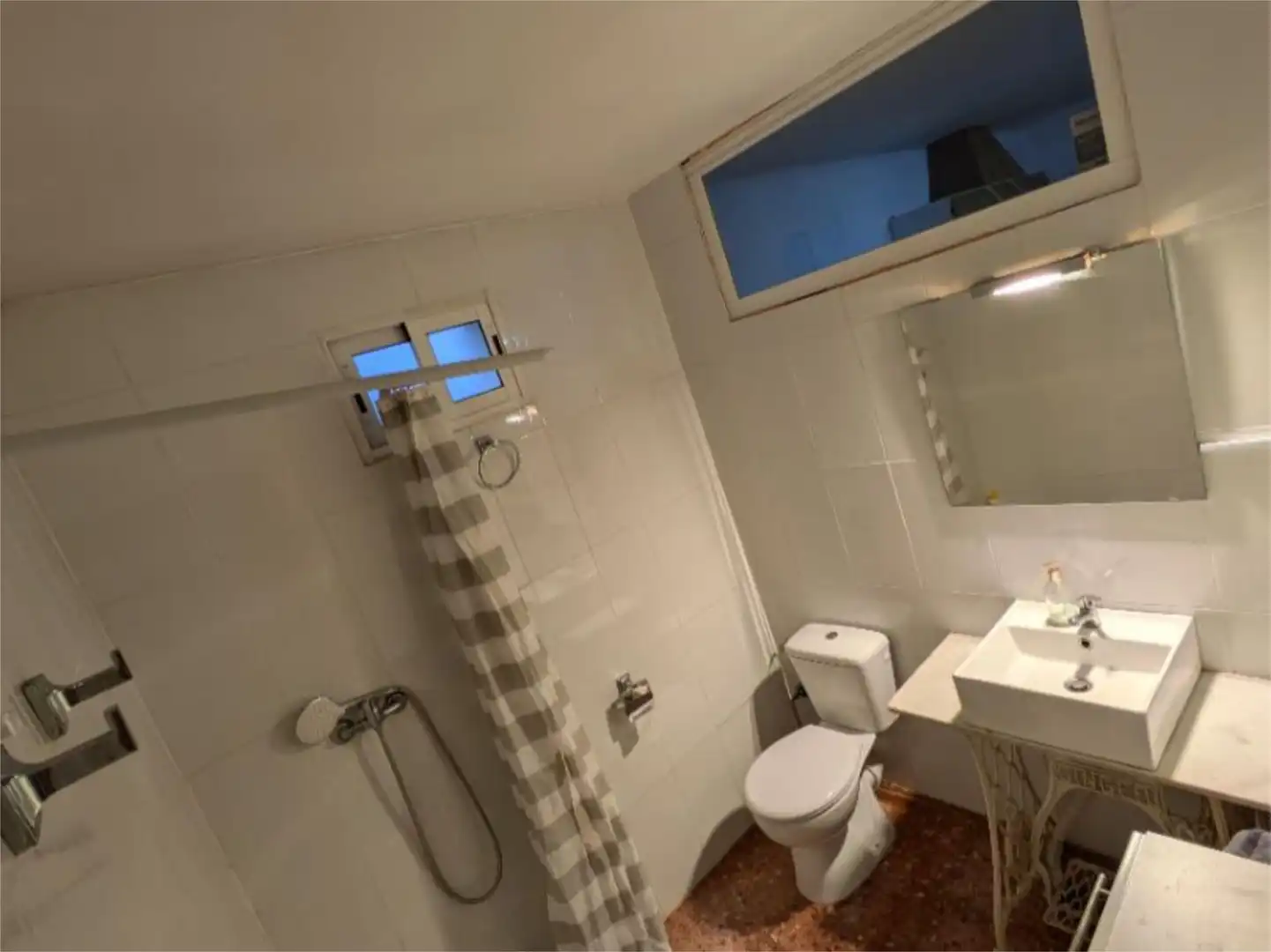 Wohnung zum Verkauf in Calle Alcora S N 83, 10, Estación - Universidad Badezimmer von Wohnung zum Verkauf in Castellón de la Plana / Castelló de la Plana mit Klimaanlage, Privatgarten und Terrasse
