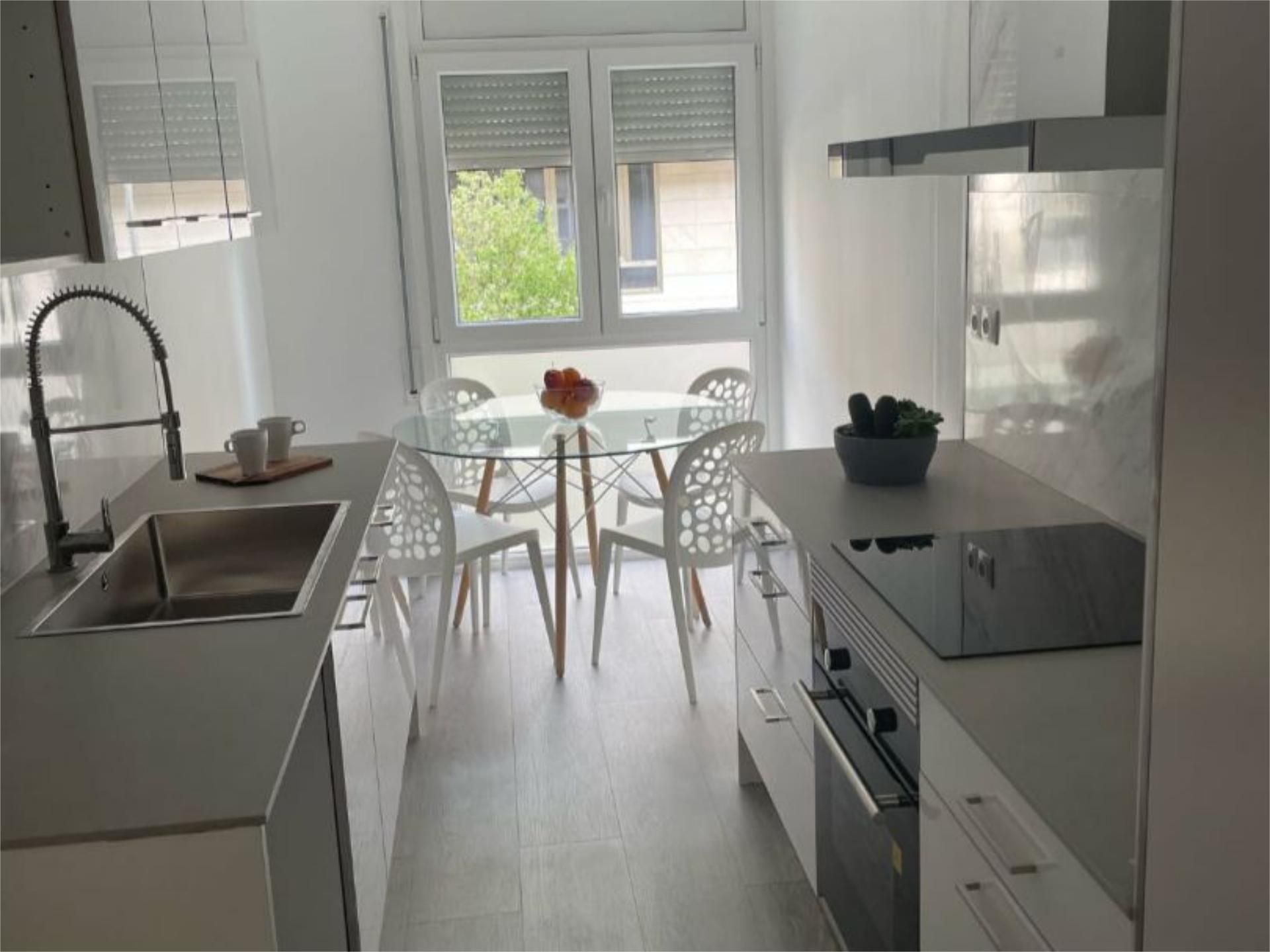 Kitchen of Flat for sale in Manresa  with Balcony