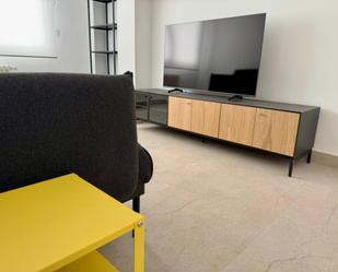 Living room of Flat to rent in  Zaragoza Capital  with Air Conditioner, Heating and Terrace
