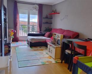 Sala d'estar de Pis en venda en Salamanca Capital amb Aire condicionat, Calefacció i Aparcament comunitari
