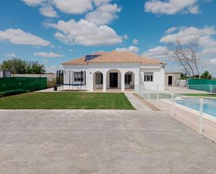 Vista exterior de Finca rústica en venda en Los Palacios y Villafranca