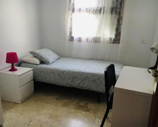Bedroom of Flat to share in San Cristóbal de la Laguna  with Furnished, Oven and Washing machine