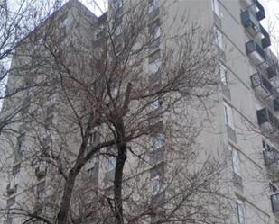 Exterior view of Flat to rent in  Madrid Capital  with Air Conditioner and Furnished