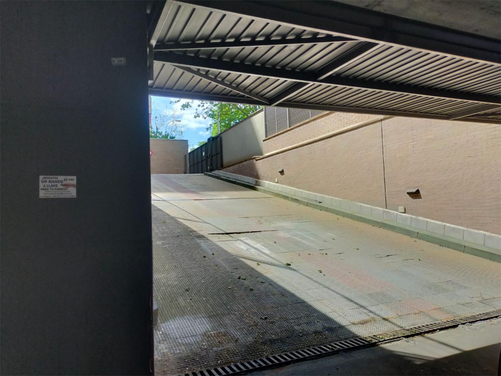 Parking of Garage for sale in  Madrid Capital