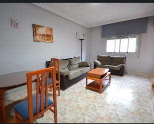 Flat to share in Calle de Lope Váez de Herrero, 3, Miralvalle - Av. Virgen del Puerto - La Data