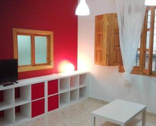 Sala d'estar de Pis de lloguer en  Jaén Capital amb Moblat, Forn i Rentadora