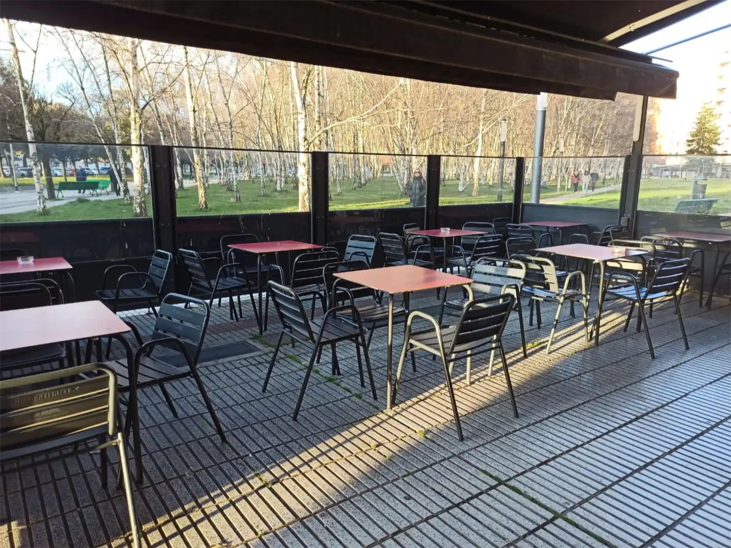 Commercial properties for rent in Calle de Irunlarrea, 5, Mendebaldea - Ermitagaña Terrace of Commercial properties for rent in Pamplona / Iruña with Air Conditioner, Heating and Parquet flooring