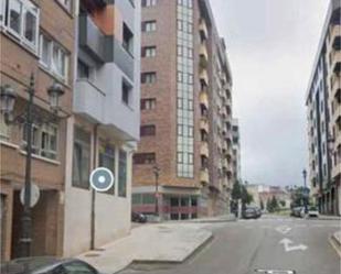 Garatge de lloguer a La Ería Vista exterior de Garatge de lloguer en Oviedo