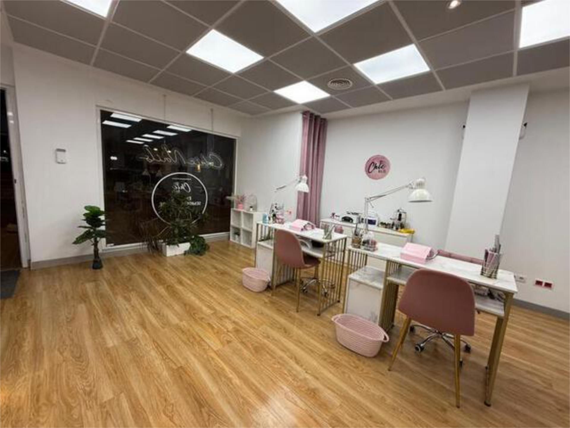 Office to rent in  Valencia Capital  with Air Conditioner