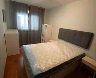 Bedroom of Apartment to rent in Sarria