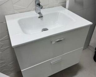 Bany de Pis en venda en  Madrid Capital