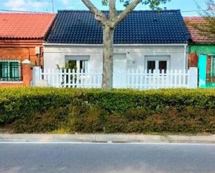 Exterior view of House or chalet for sale in Valladolid Capital