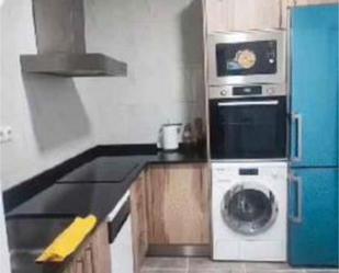 Kitchen of Box room to rent in Barakaldo 