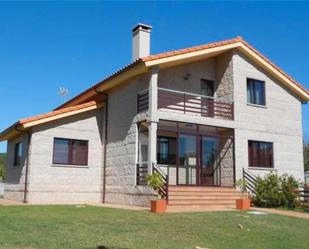 Exterior view of Single-family semi-detached for sale in Tomiño  with Terrace and Swimming Pool